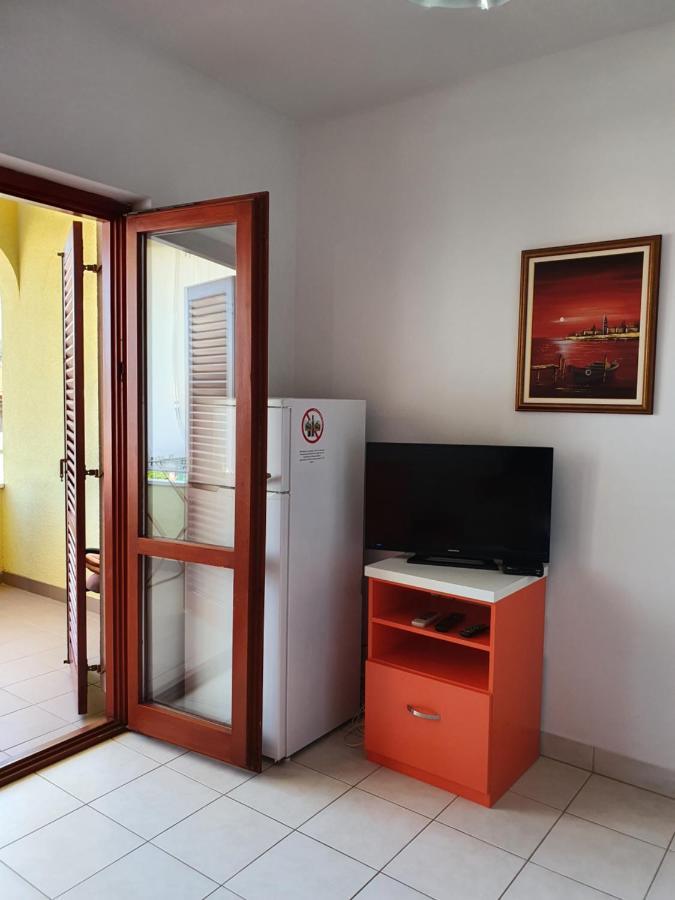 Apartments Viktor Rogoznica  Kültér fotó