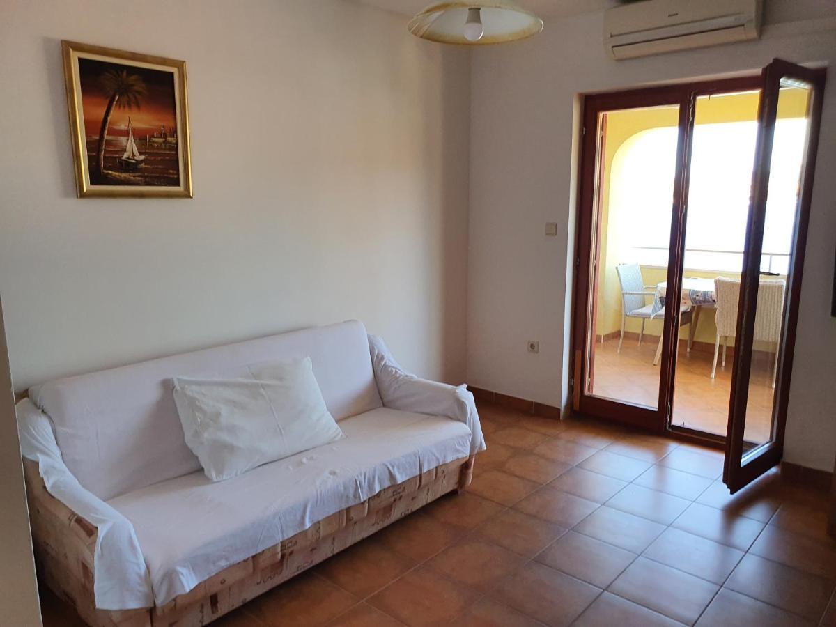 Apartments Viktor Rogoznica  Kültér fotó